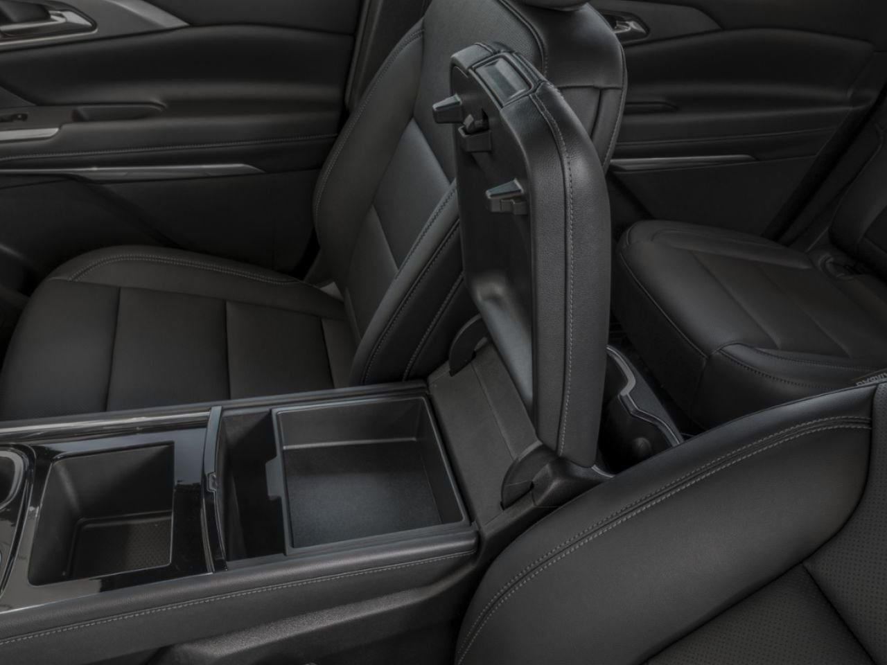 CHEVROLET Traverse Traction intégrale, 4 portes LT 2027 Noir mosaïque métallisé Amos - photo #12