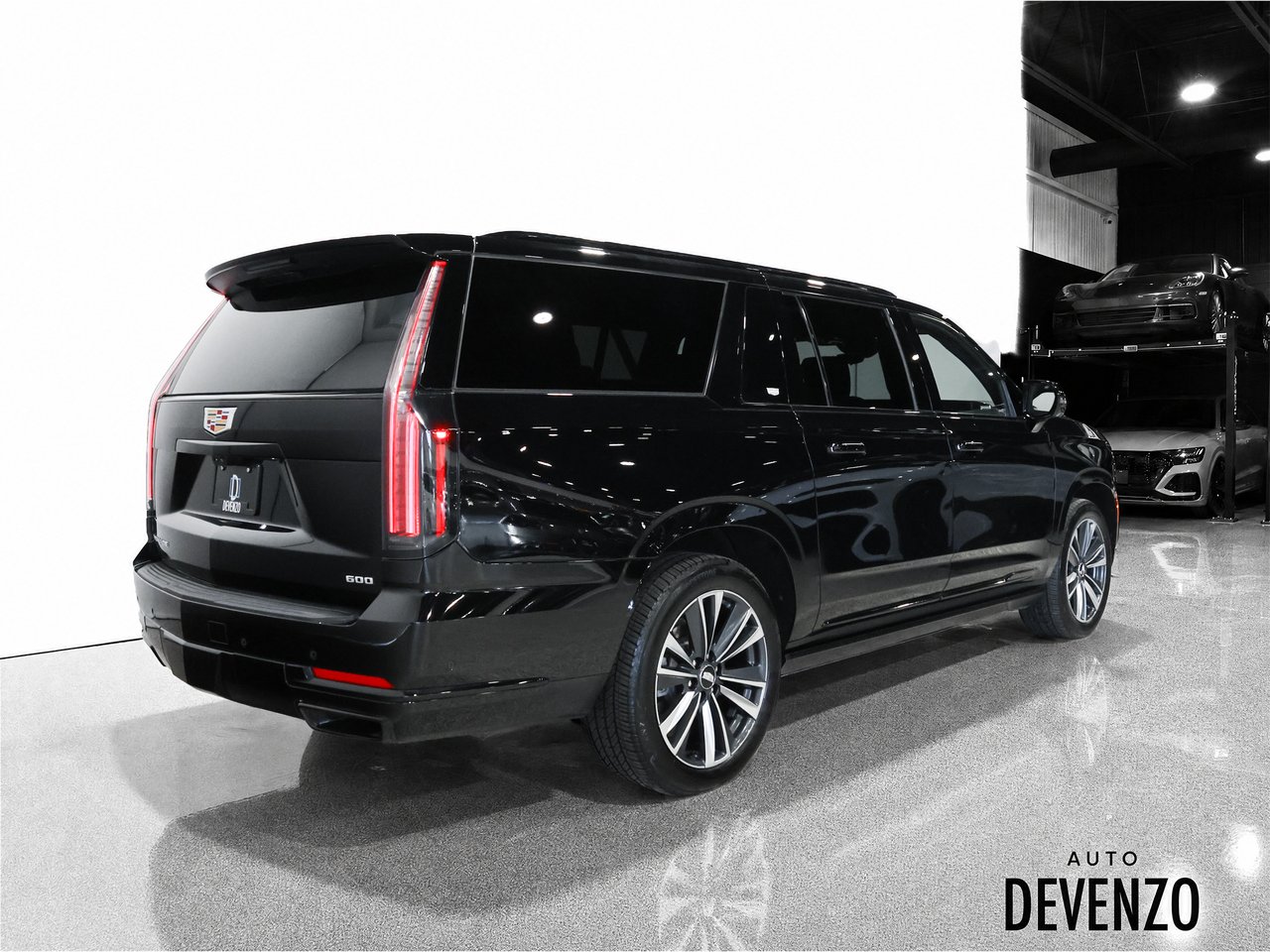 Cadillac Escalade ESV 2026 Noir Saint-Eustache - photo #2