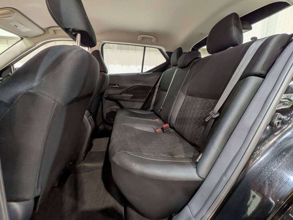 2024 Nissan Kicks SV FWD Black Val-David - photo #10