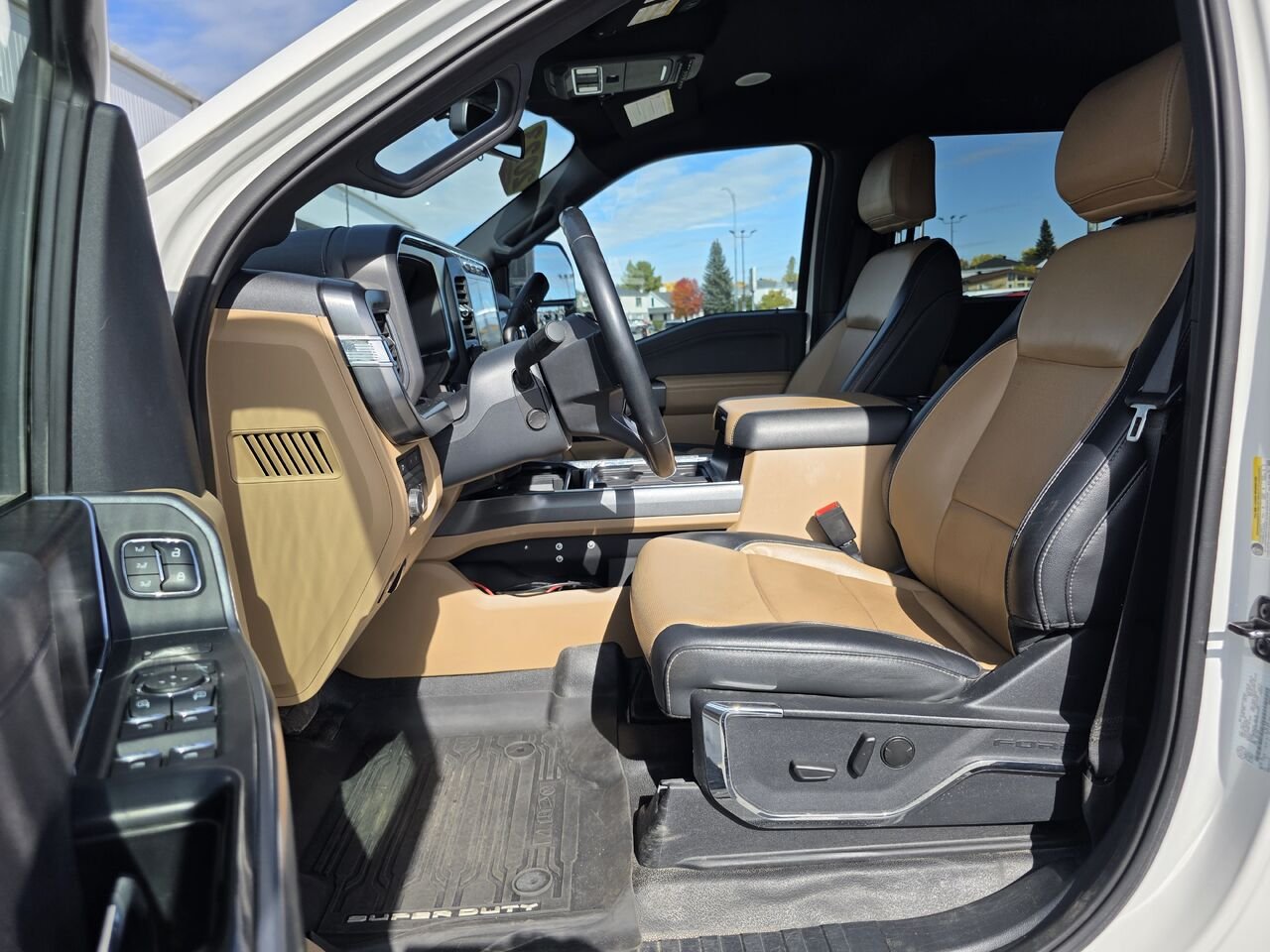 2023 Ford Super Duty F-250 SRW XL cabine 6 places 4RM caisse de 8 pi White Rouyn-Noranda - photo #10