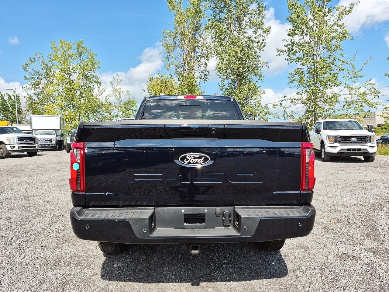 Ford F-150 2F039 | XLT 2026 Bleu antimatière métallisé Saint-Jérôme - photo #4