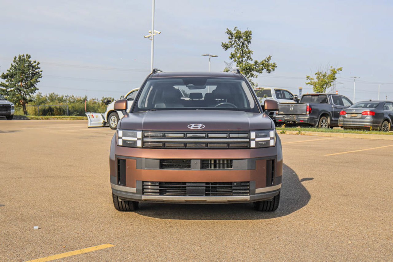 2024 Hyundai Santa Fe Luxury AWD Bronze Sherwood Park - photo #2