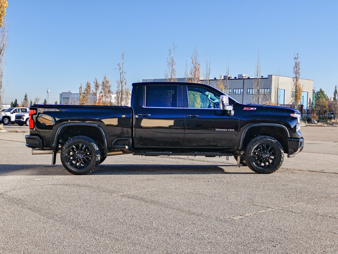 2025 Chevrolet Silverado 3500HD 4WD Crew Cab 159 LT Black Sherwood Park - photo #13