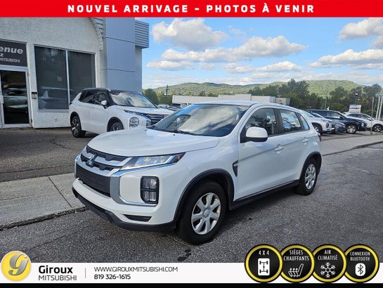 2021 Mitsubishi RVR ES AWC White