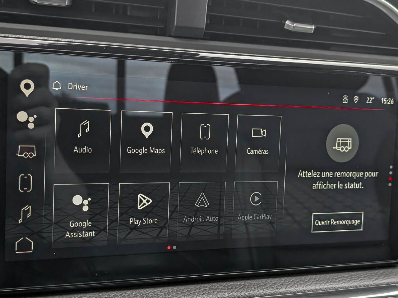 2024 GMC SIERRA 1500 4WD CREW CAB PICKUP Denali Toit Ouvrant Affichage Tête Haute Diesel White Sherbrooke - photo #18