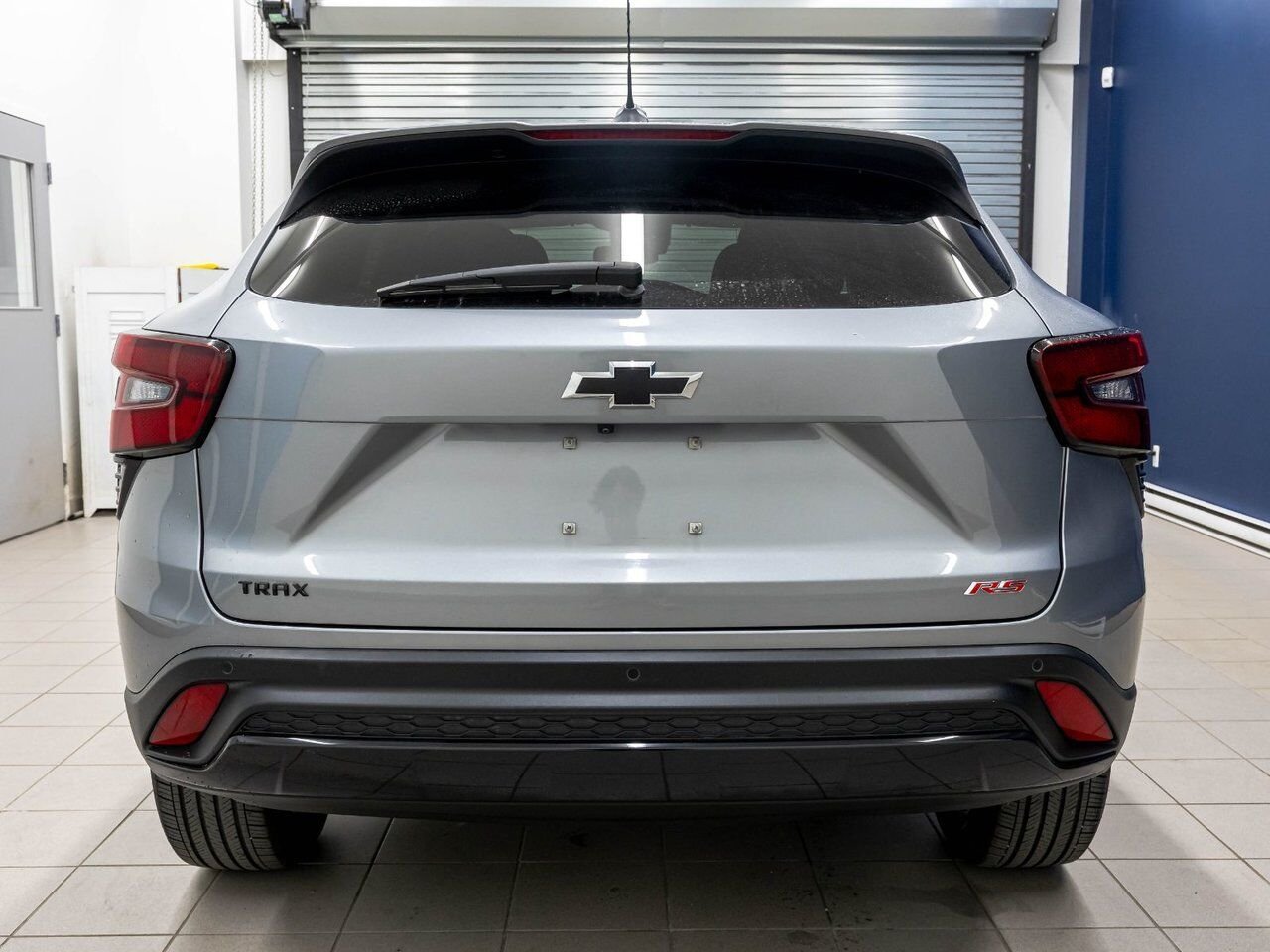 Chevrolet Trax 1RS *SIÈGES / VOLANT CHAUF* CARPLAY BLUETOOTH WIFI 2025 Gris Saint-Jérôme - photo #5