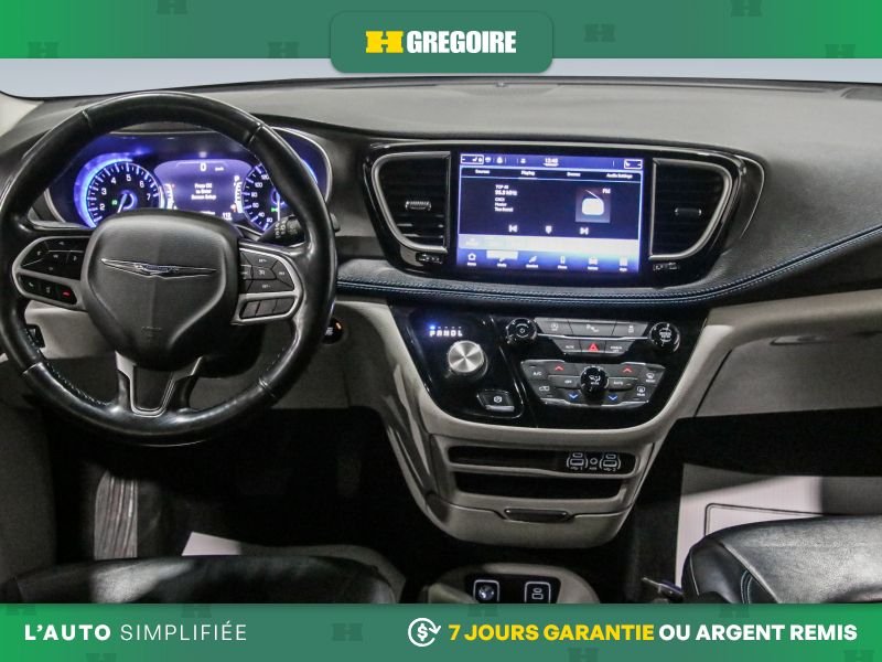 Chrysler Pacifica 822359A | Touring-L AUTO A/C GR ELECT MAGS CUIR 7PASSAGERS C 2021 Gris Laval - photo #19