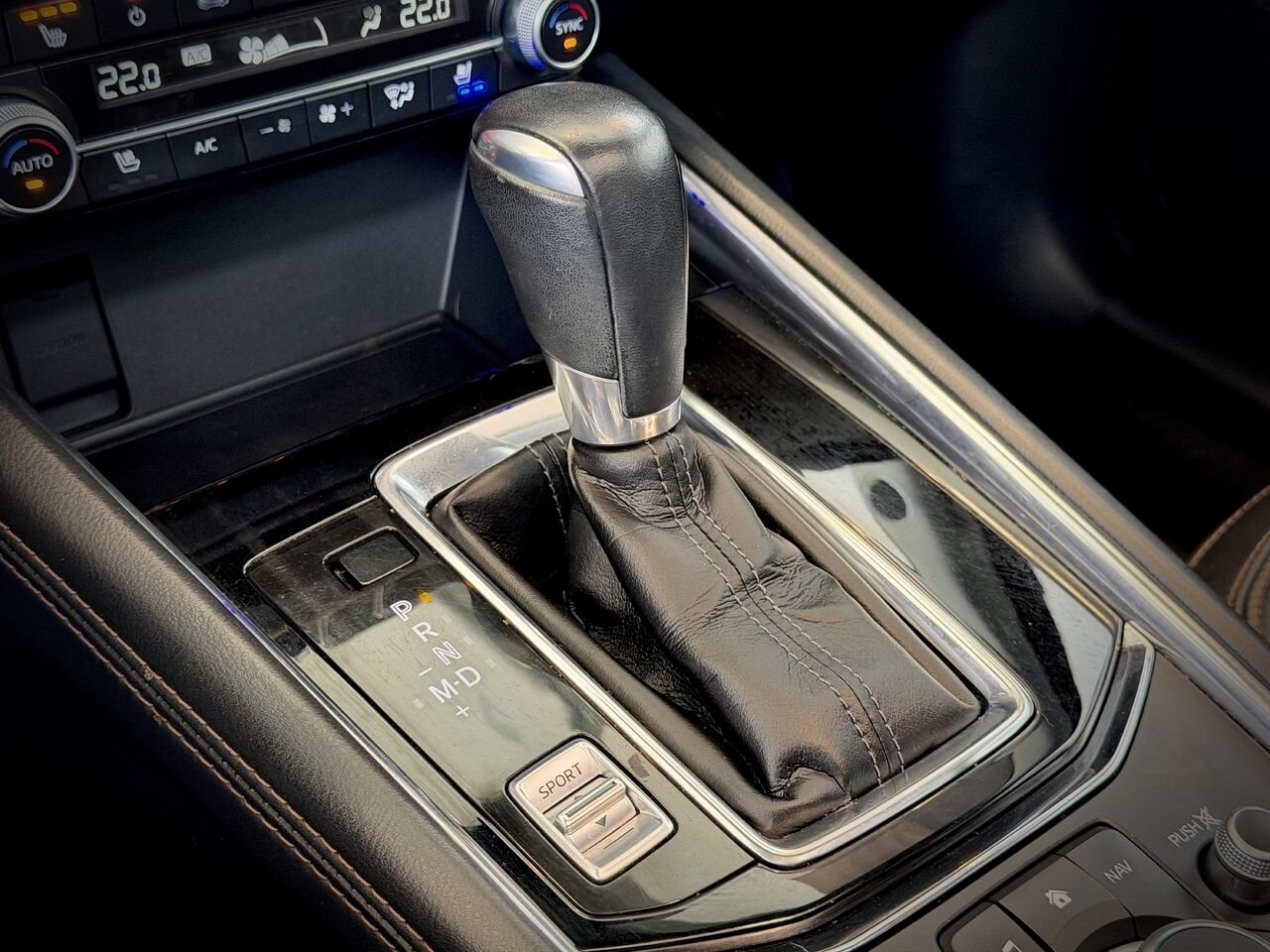 2021 Mazda CX-5 Grey Notre-Dame-des-Prairies - photo #29