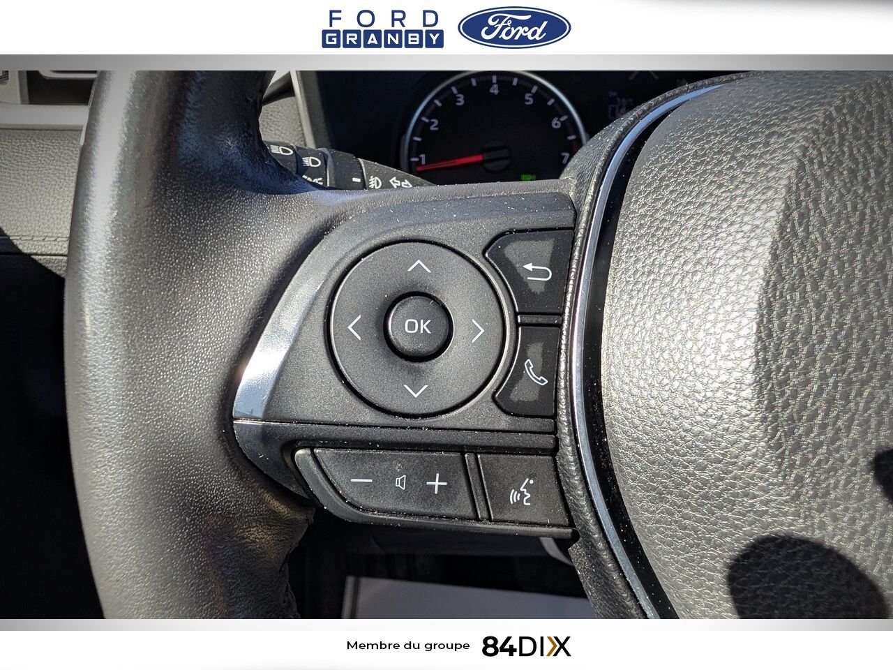 2019 Toyota RAV4 Grey Granby - photo #13