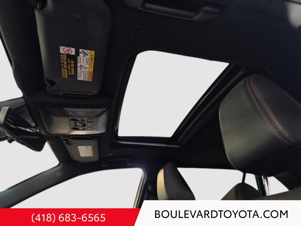 2023 Toyota RAV4 Prime 100244A-73 | XSE, AWD White Québec - photo #10