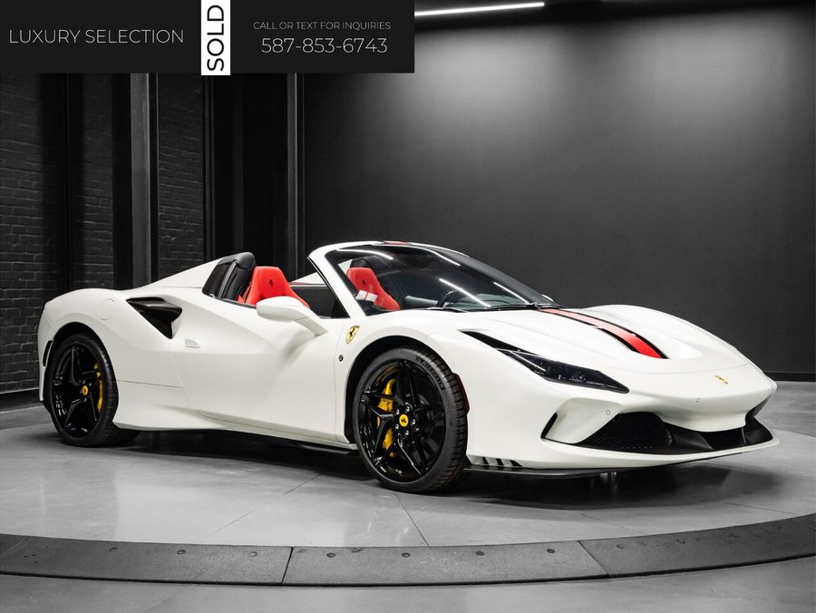 2022 Ferrari F8 Spider 2022 White