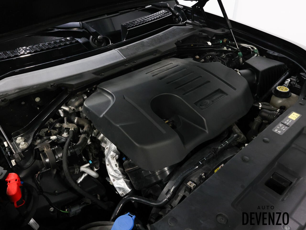 2020 Land Rover Defender Black Saint-Eustache - photo #24