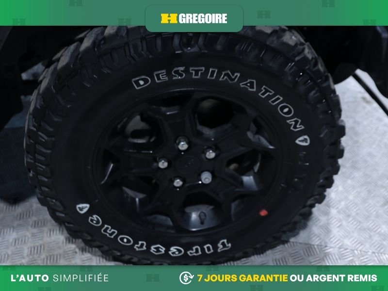 2023 Jeep Wrangler Grey Laval - photo #26