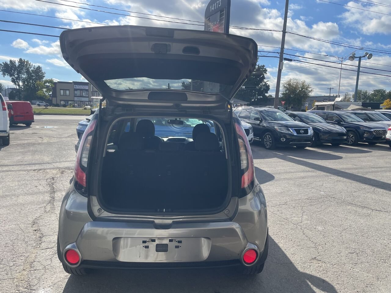 2015 Kia Soul Silver  - photo #10