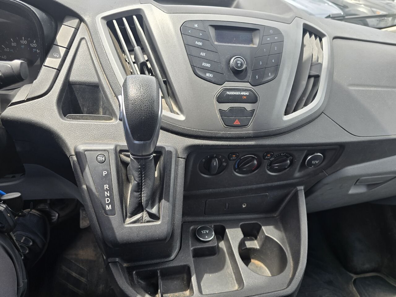 2016 Ford Transit fourgon utilitaire White  - photo #16