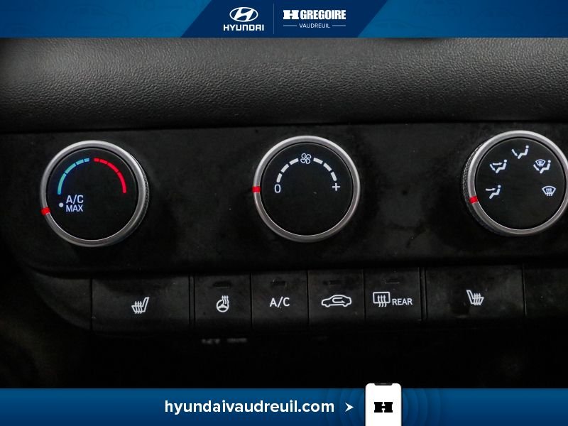 2024 Hyundai Elantra White Laval - photo #27