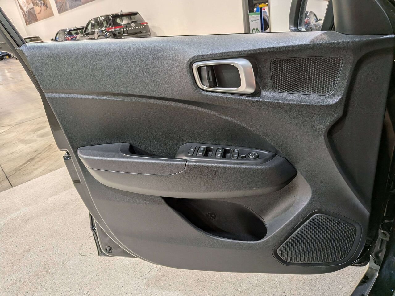 2026 Hyundai Venue Preferred IVT Black Val-David - photo #32