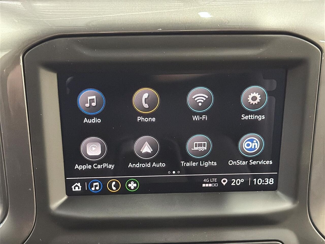 Chevrolet Silverado 2500HD WT cabine multiplace 4RM 172 po 2026 BLANC SOMMET Saint-Hyacinthe - photo #16