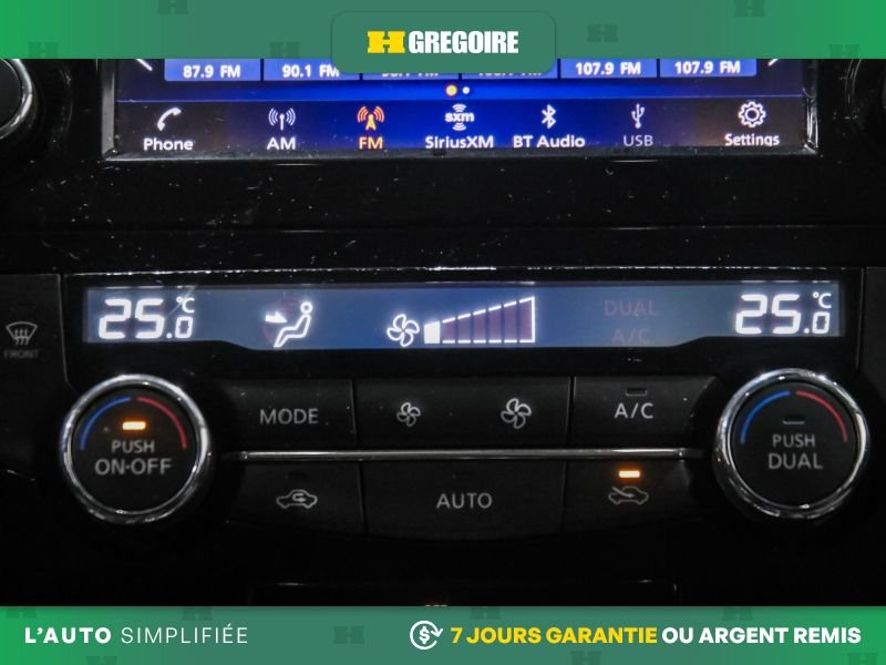 2020 Nissan Qashqai Black Saint-Eustache - photo #24