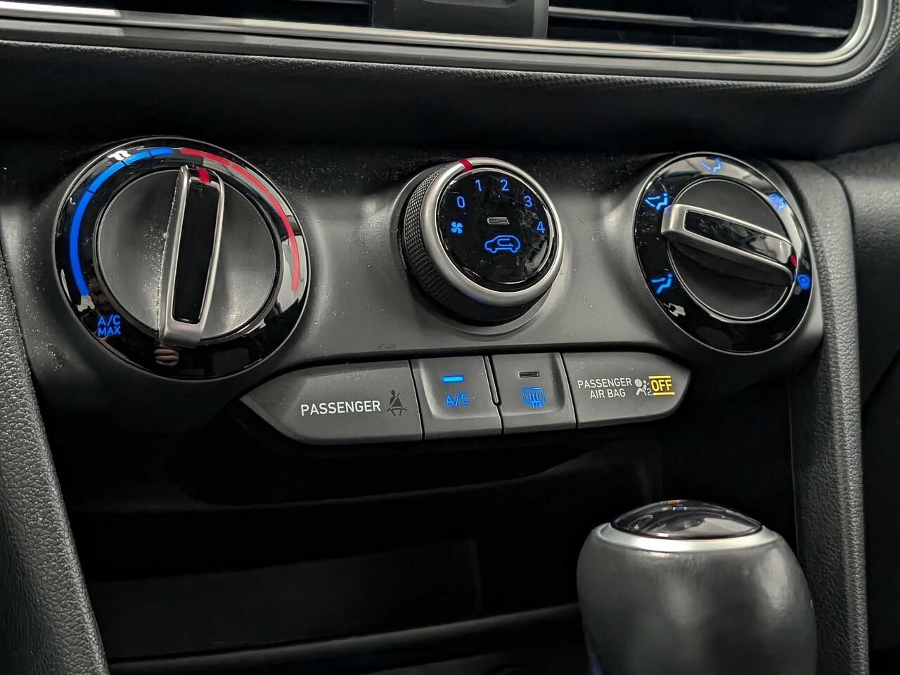 Hyundai KONA AWD 2.0L Preferred Sièges et Volant Chauffants 2020 Blanc Sherbrooke - photo #11