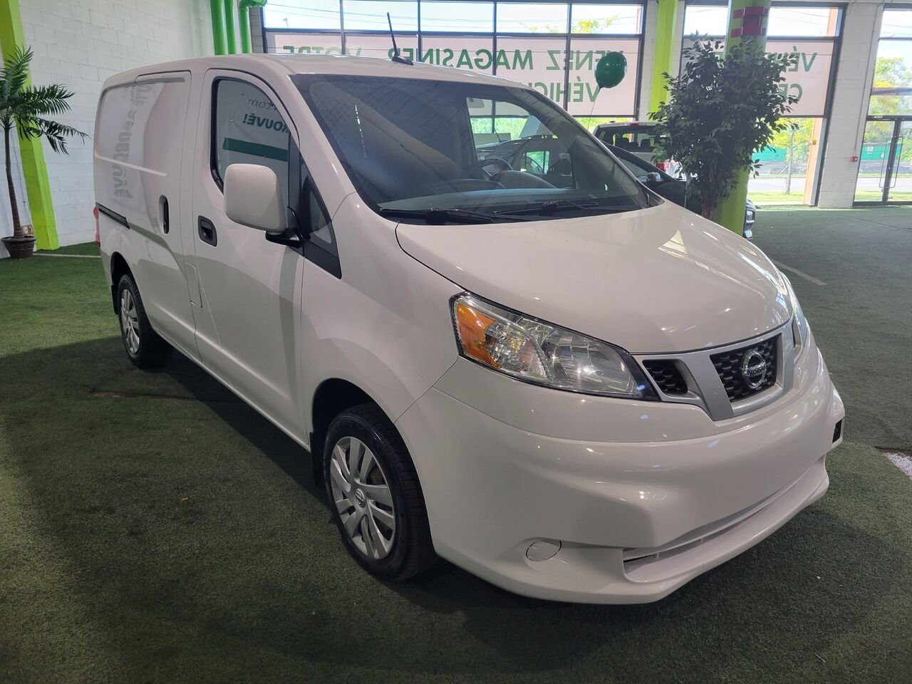 2021 Nissan NV200 Cargo compact White  - photo #7