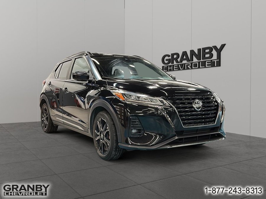 2021 Nissan Kicks SR Black
