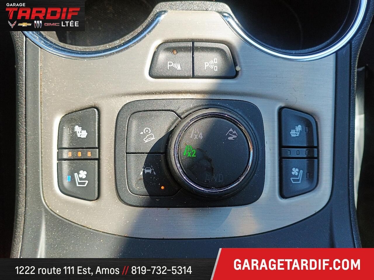 2024 GMC TERRAIN DENALI AWD Traction intégrale 4 portes Denali White Amos - photo #24