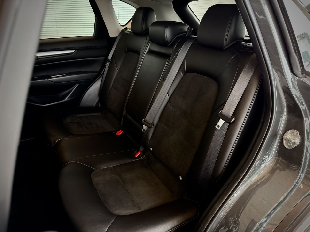 2022 Mazda CX-5 Grey Notre-Dame-des-Prairies - photo #25