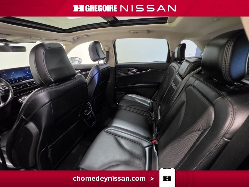 2022 Lincoln Nautilus Grey Saint-Eustache - photo #30