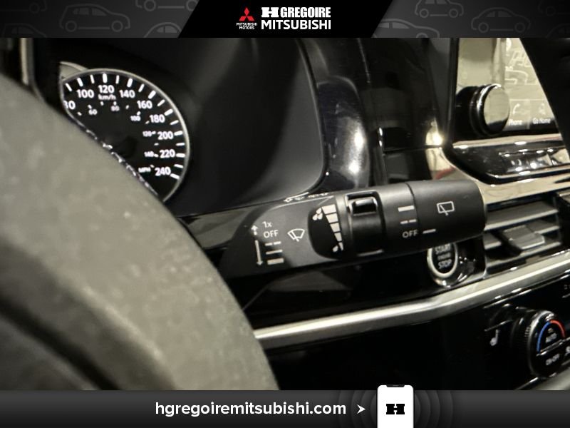 2024 Nissan Pathfinder Black Saint-Eustache - photo #23