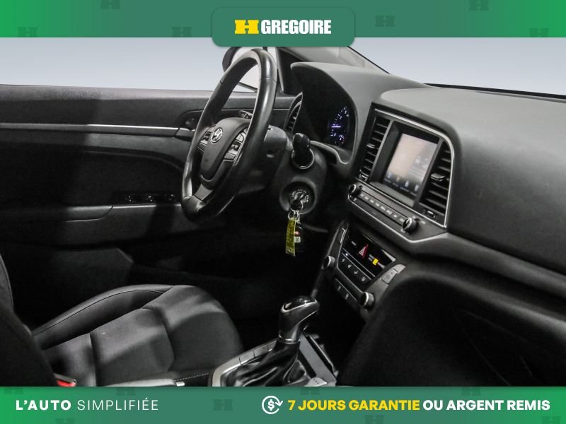 2020 Hyundai IONIQ White Blainville - photo #32