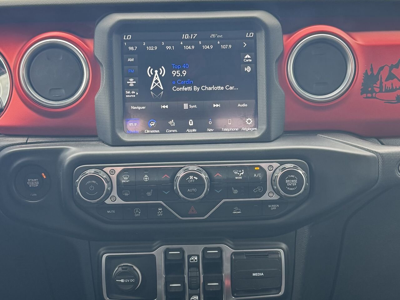 2020 Jeep Gladiator Rubicon Grey Granby - photo #21