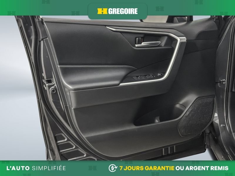 2025 Toyota Rav 4 Grey Blainville - photo #29
