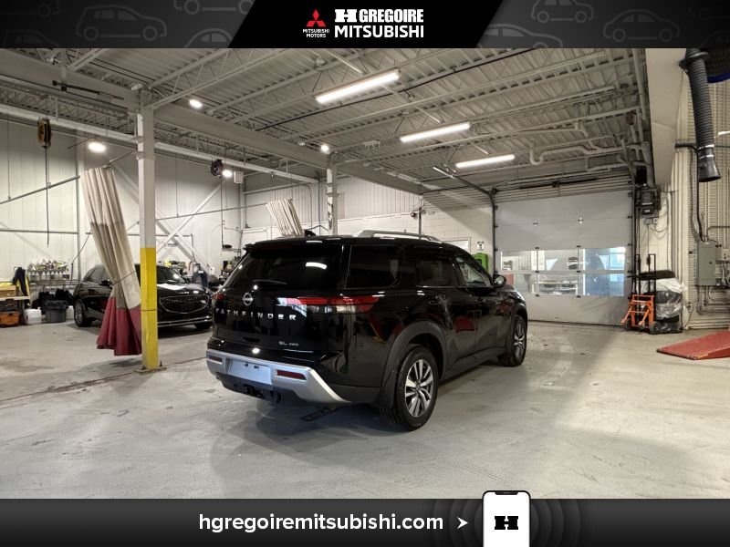 2024 Nissan Pathfinder Black Saint-Eustache - photo #8
