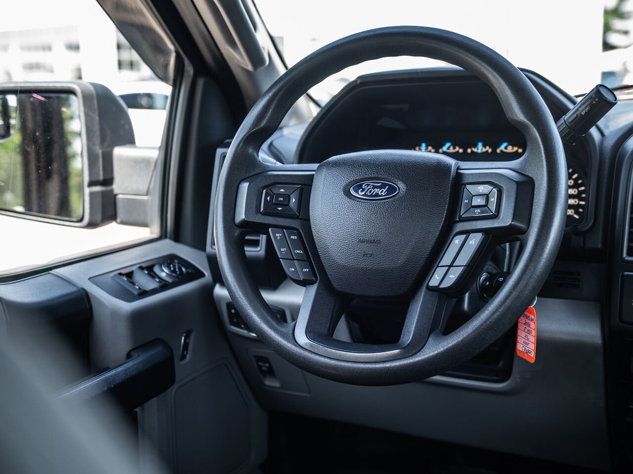 2016 Ford F-150 White Sainte-Julienne - photo #23