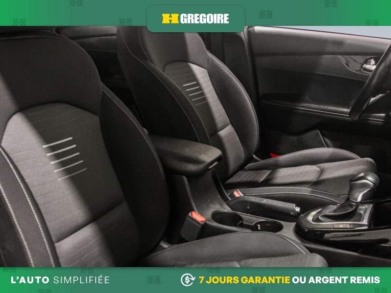 Kia Forte 822117 | EX AUTO AC GR ELECT MAGS CAM RECUL BLEUTOOTH 2019 Noir Laval - photo #29