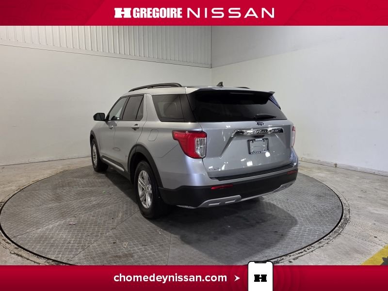 2023 Ford Explorer Silver Laval - photo #5