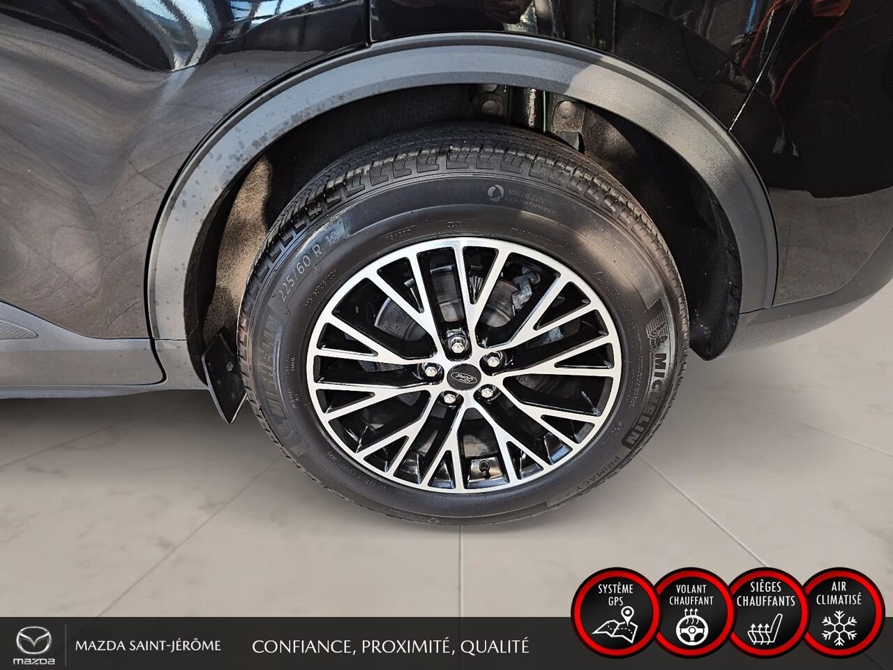 2024 Ford Escape Black Sainte-Agathe-des-Monts - photo #11