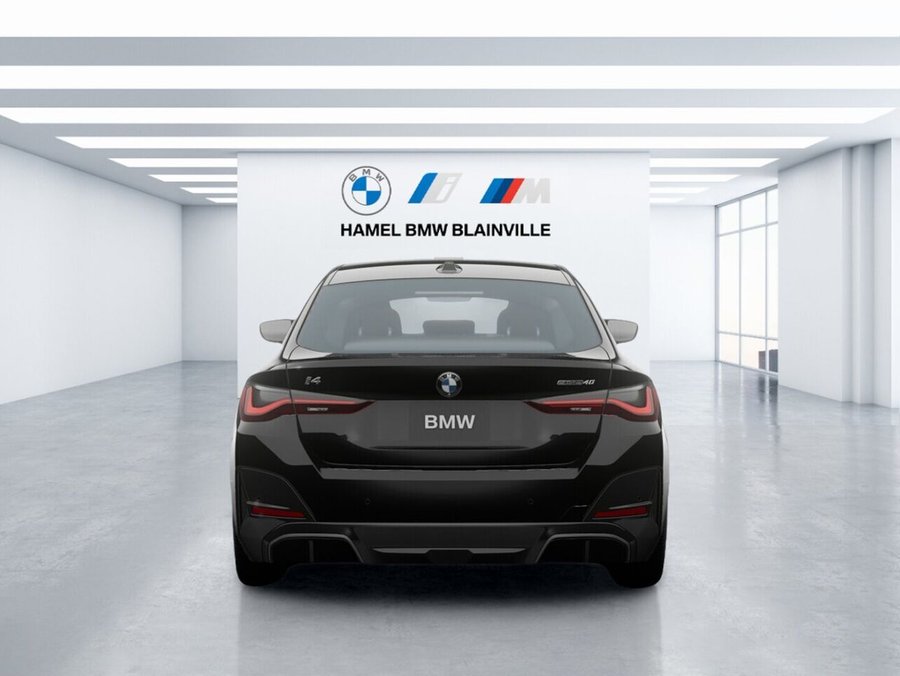 2026 BMW i4 2026 Black Sapphire Metallic