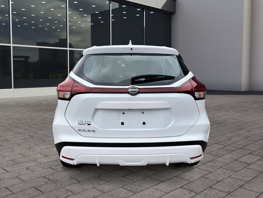 Nissan Kicks Play SV 2025 2025 Noir