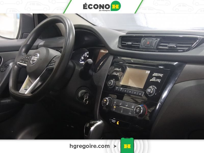 2018 Nissan Qashqai Grey Laval - photo #18