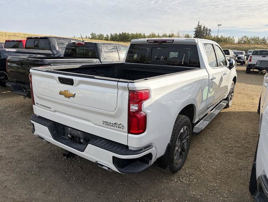 2024 Chevrolet Silverado 1500 High Country 3.0L | Heated Seats White