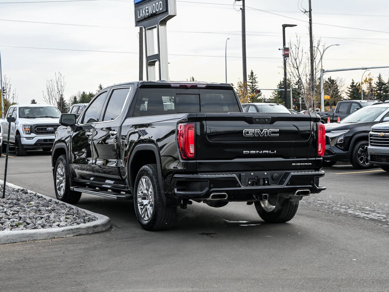 2023 GMC Sierra 1500 4WD Crew Cab 147 Denali Black Sherwood Park - photo #10