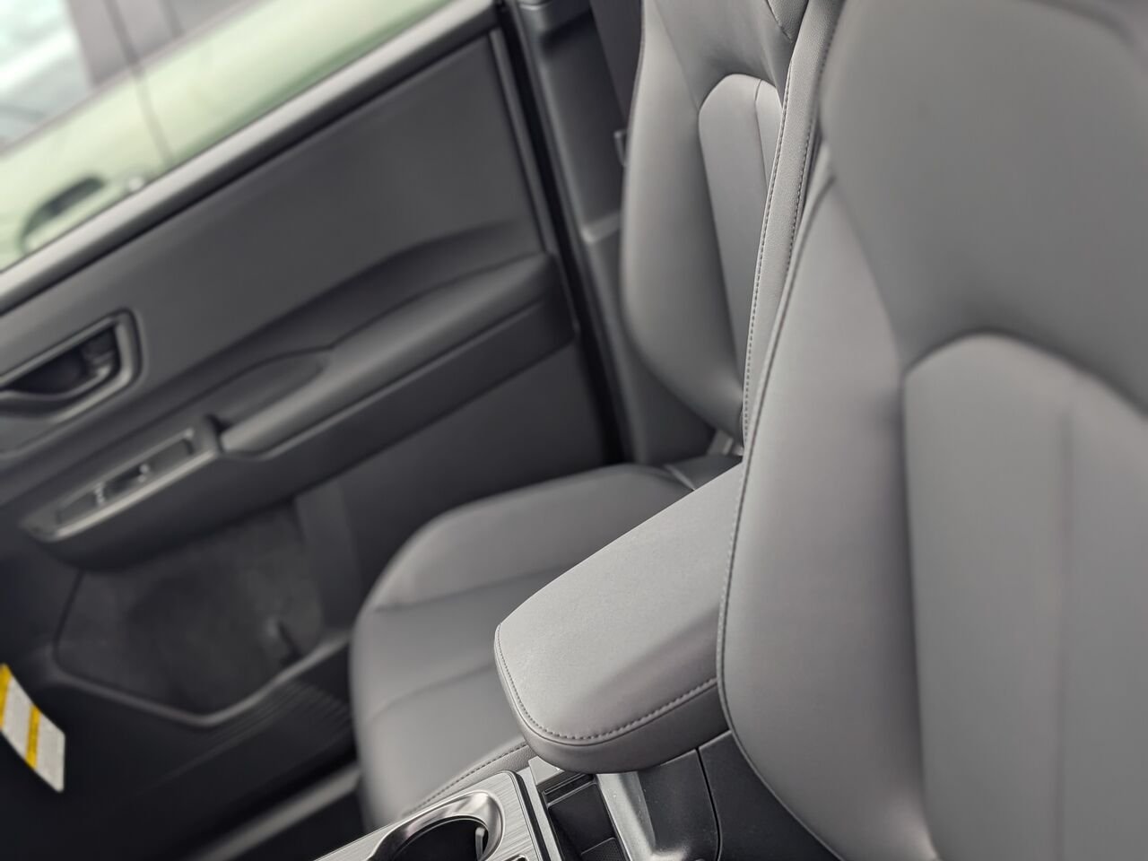 Subaru Outback Touring AWD 2026 Gris magnétite métallisé Saint-Hyacinthe - photo #4
