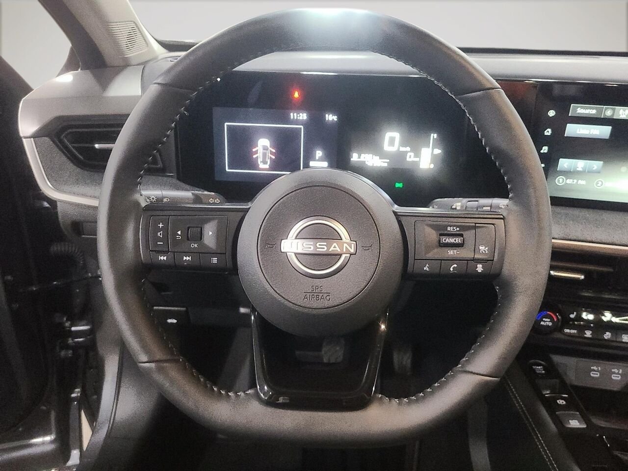 2025 Nissan Kicks SV TRACTION INTEGRALE Grey Québec - photo #14