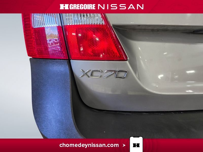 Volvo XC70 2012 Beige Laval - photo #30