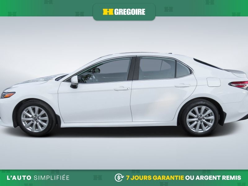 2019 Toyota Camry White Laval - photo #4