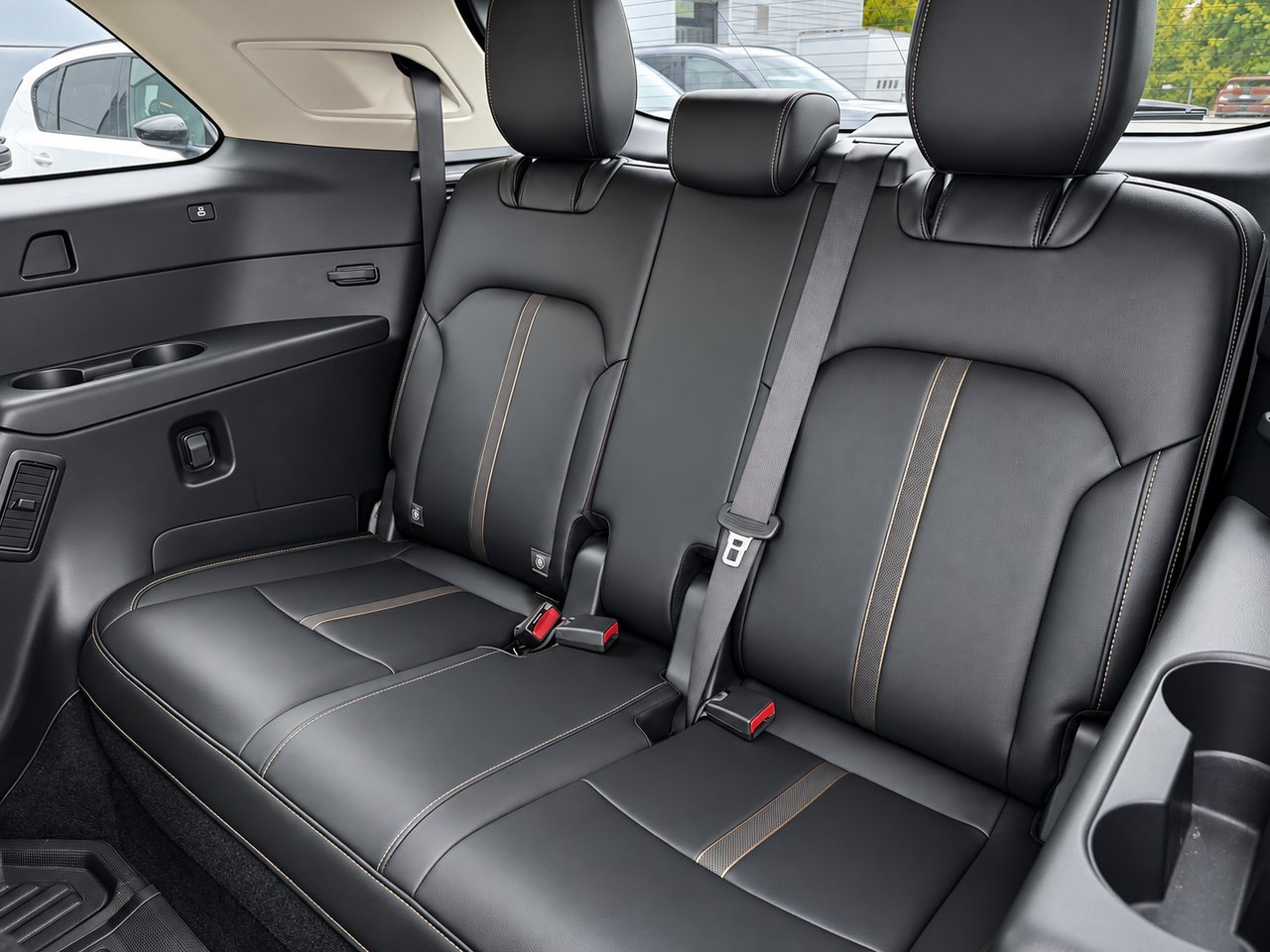 Mazda CX-90 hybride rechargeable GS-L 2024 Argent Châteauguay - photo #9