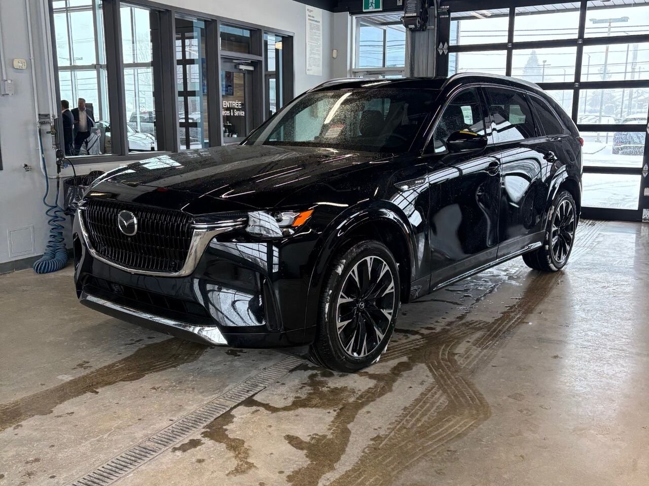 MAZDA CX-90 hybride rechargeable Signature TI 2026 Noir de jais mica Châteauguay - photo #2