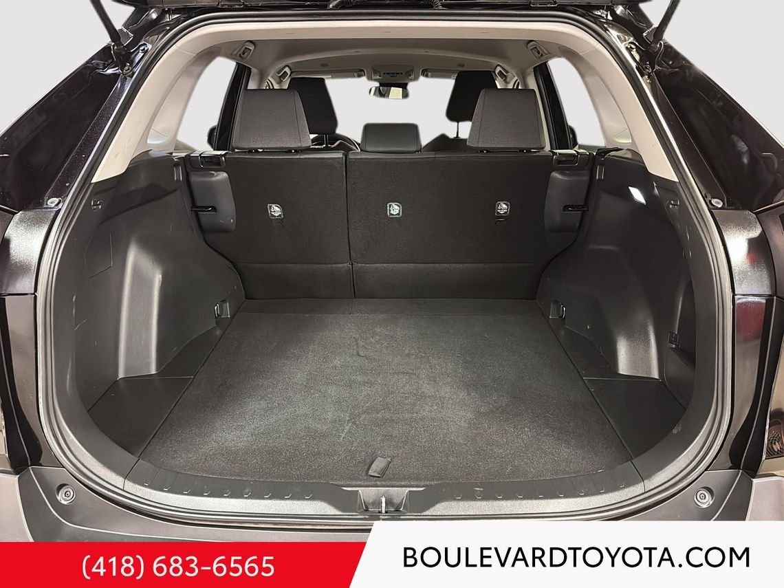 Toyota RAV4 531711-109 | LE 2025 Noir Québec - photo #21